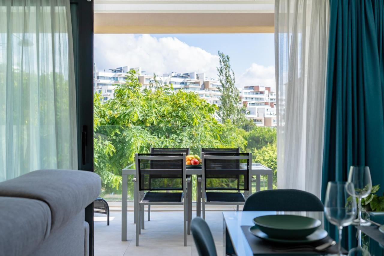 Cosy And Centrally Located Apartment In Estepona Exterior photo